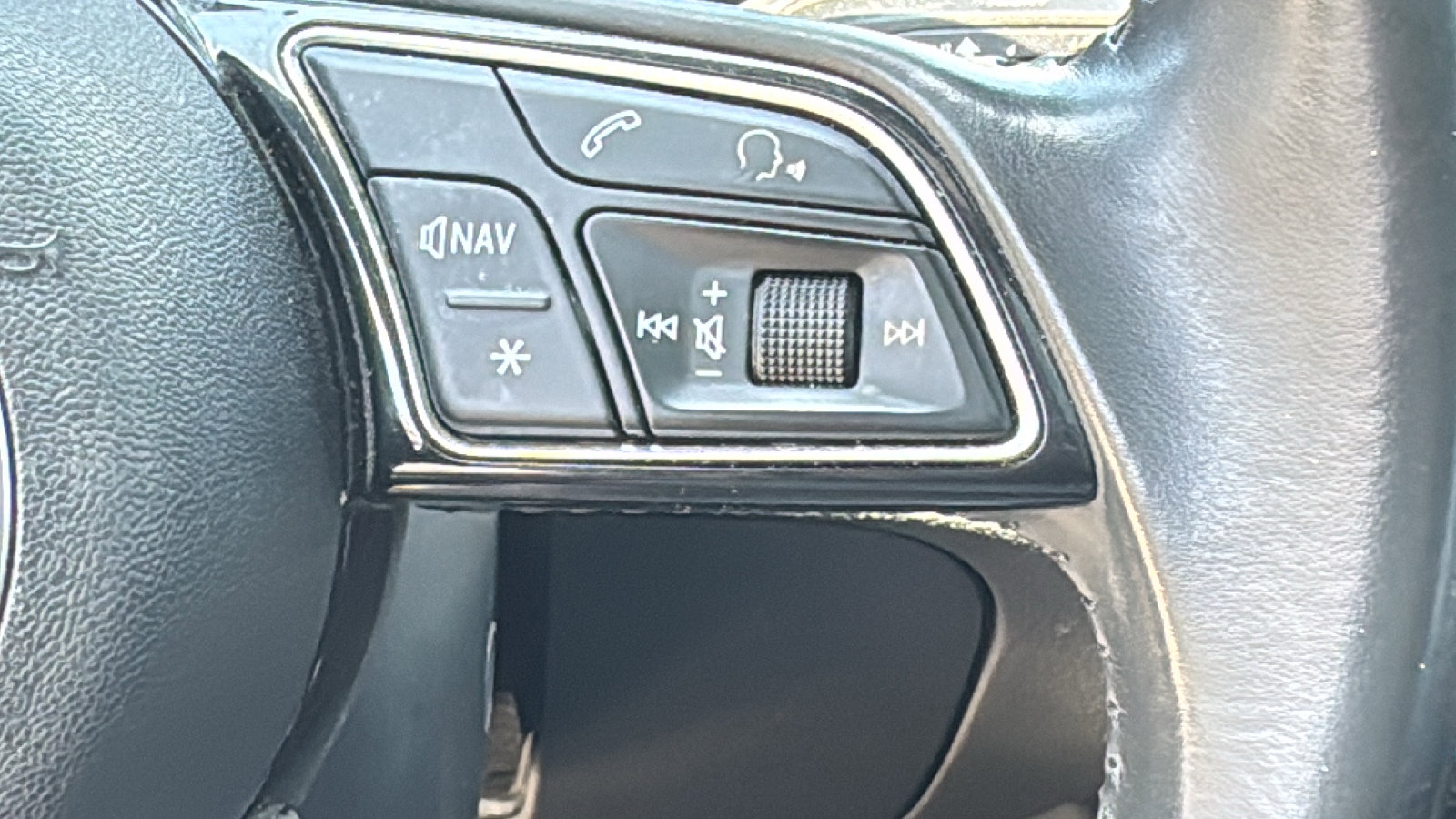 Used 2018 Audi A3 2.0T Premium FWD image 24
