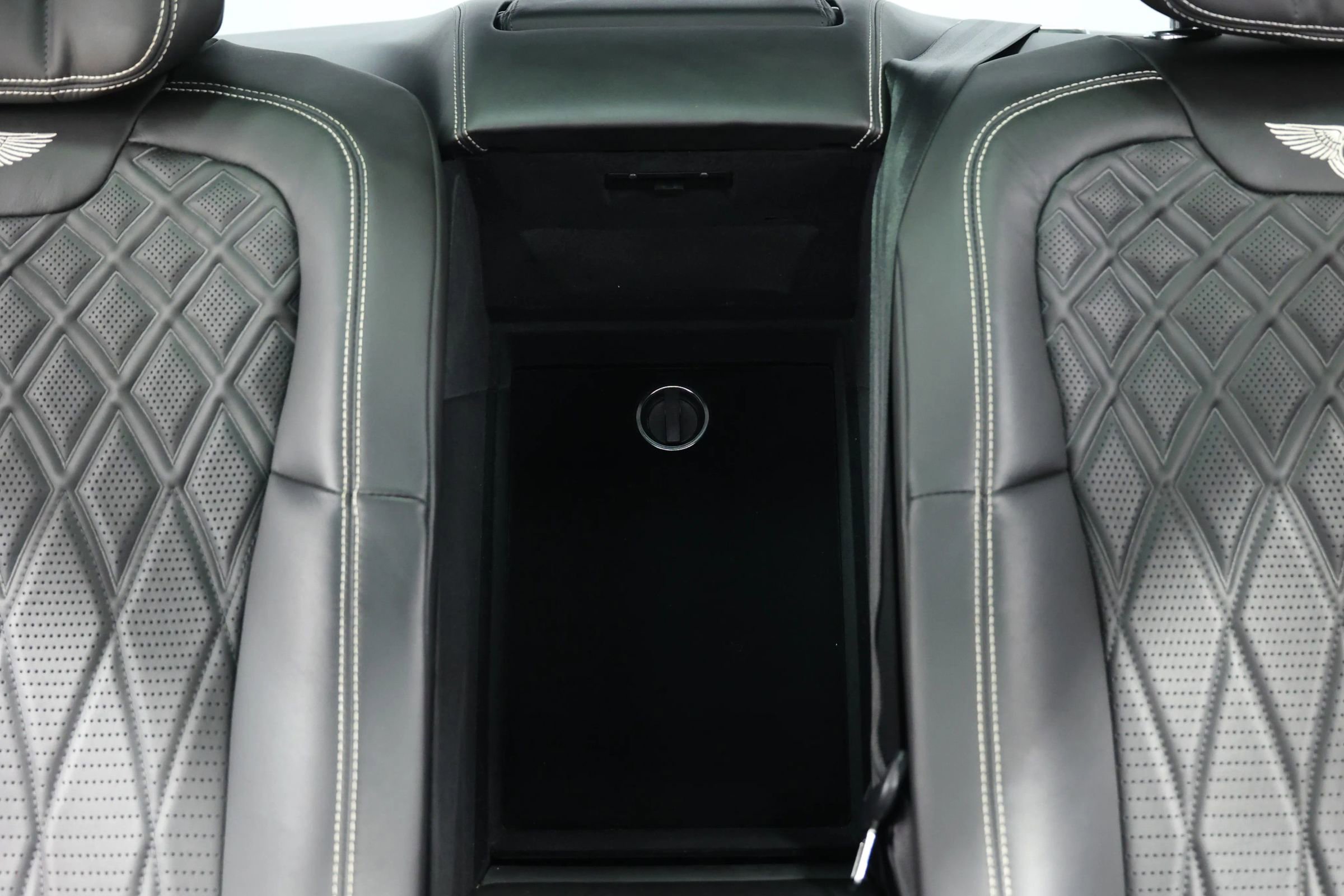 Used 2020 Bentley Flying Spur W12 image 96