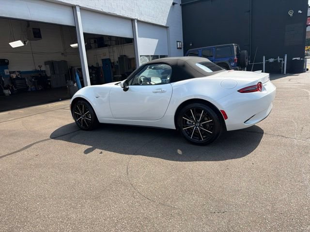 New 2026 MAZDA MX-5 Miata Grand Touring w/ Weather Package RWD image 18