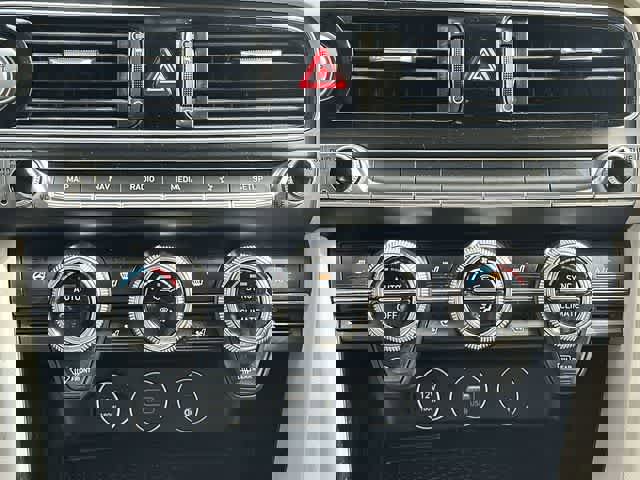 Used 2023 Genesis G70 3.3T w/ Sport Prestige Package image 17