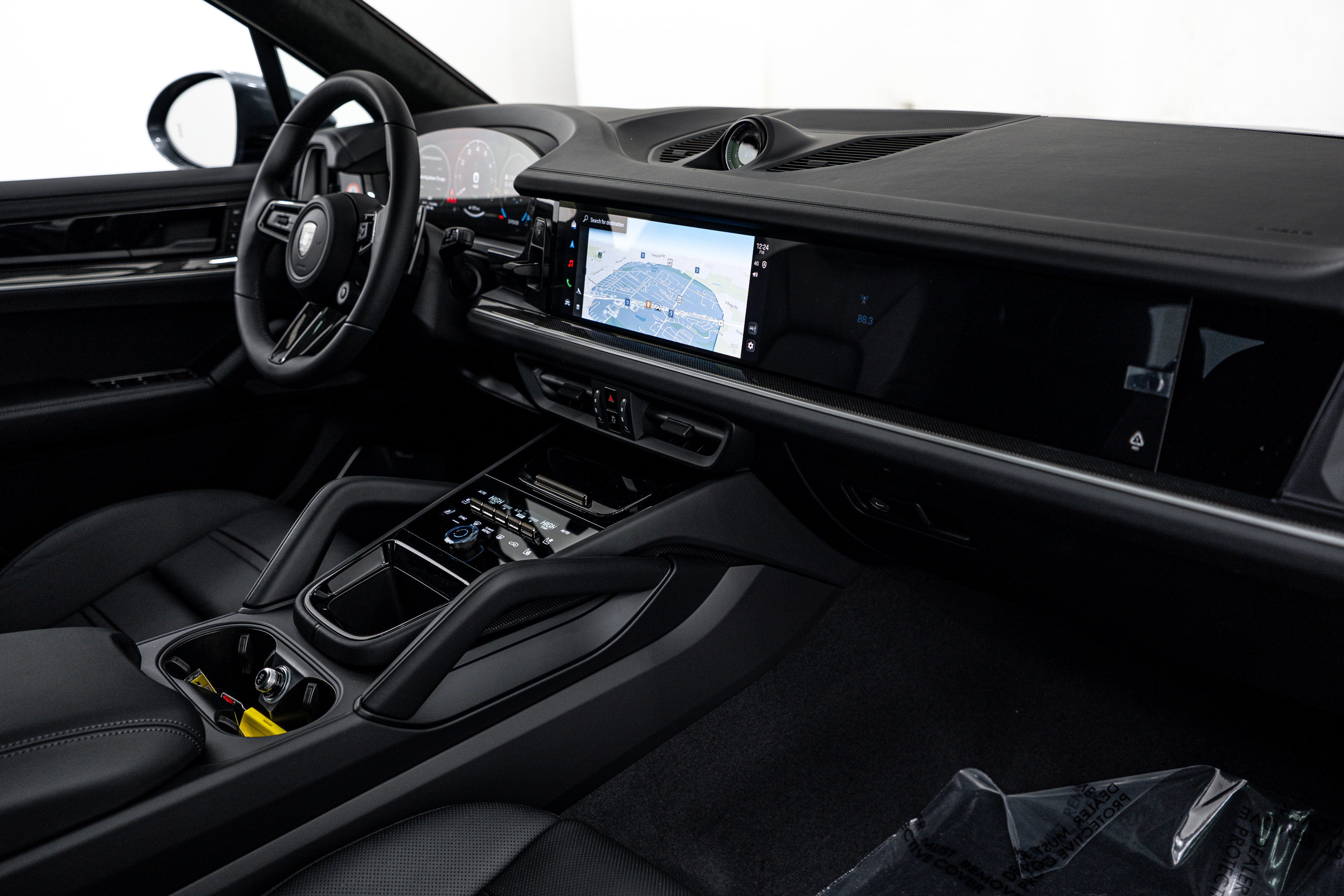 New 2026 Porsche Cayenne Turbo AWD/4WD image 13