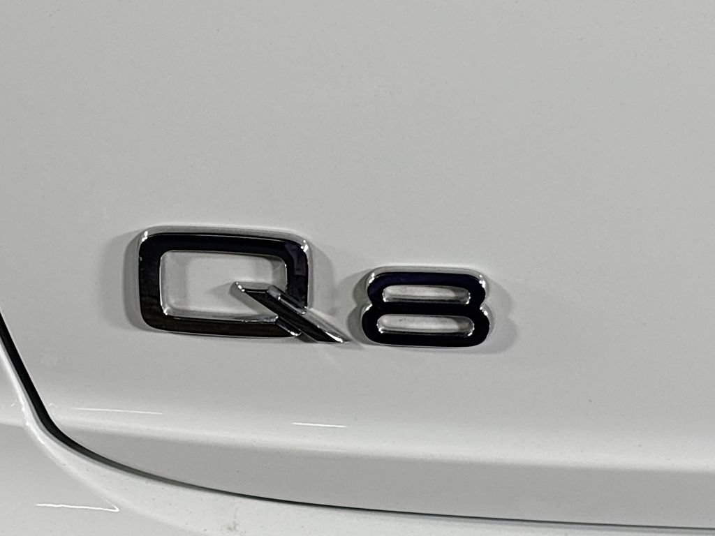 Used 2023 Audi Q8 Premium w/ Convenience Package AWD/4WD image 25