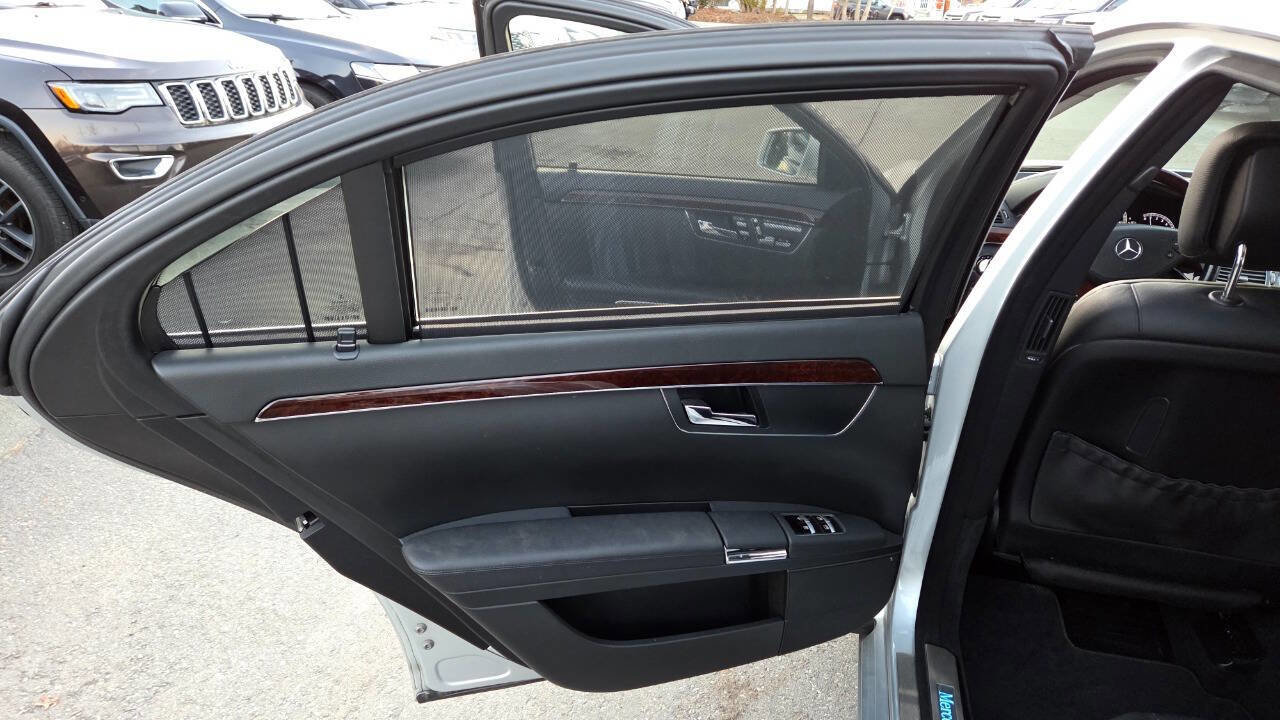 Used 2013 Mercedes-Benz S 550 4MATIC image 41