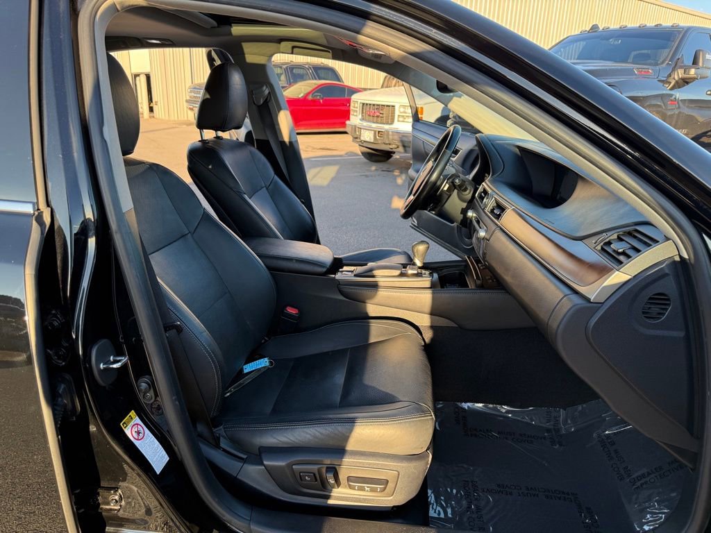 Used 2015 Lexus GS 350 image 18