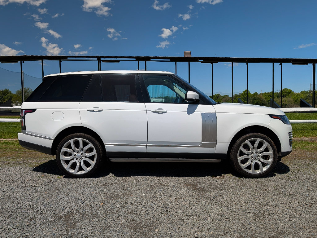 Used 2019 Land Rover Range Rover HSE AWD/4WD image 4