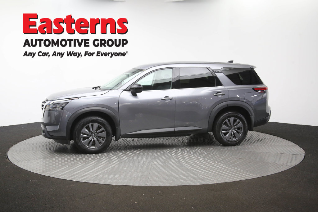 Used 2024 Nissan Pathfinder S AWD/4WD image 61