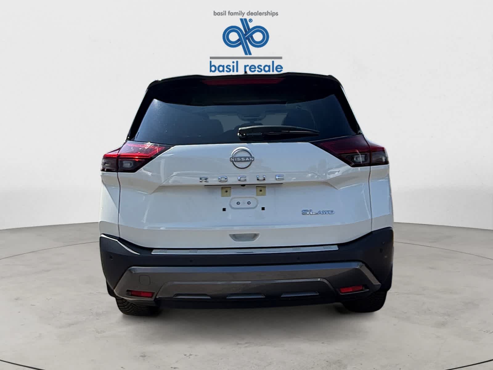 Used 2023 Nissan Rogue SL AWD/4WD image 5