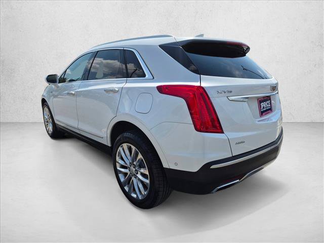 Used 2017 Cadillac XT5 Platinum w/ Driver Assist Package AWD/4WD image 8