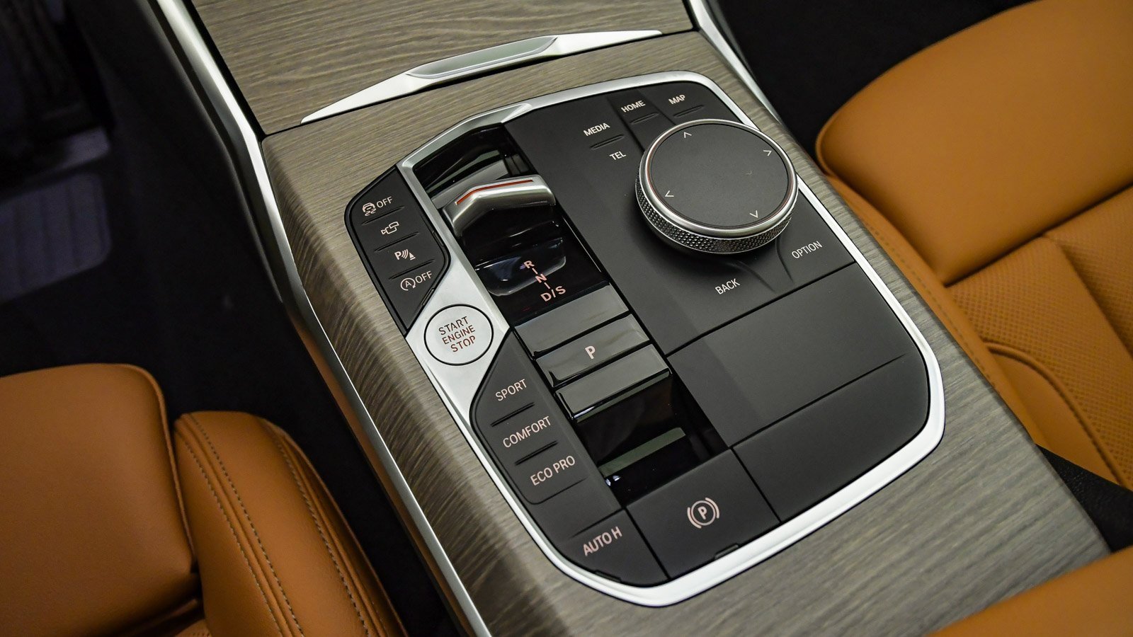 New 2026 BMW 330i Sedan w/ M Sport Package image 26