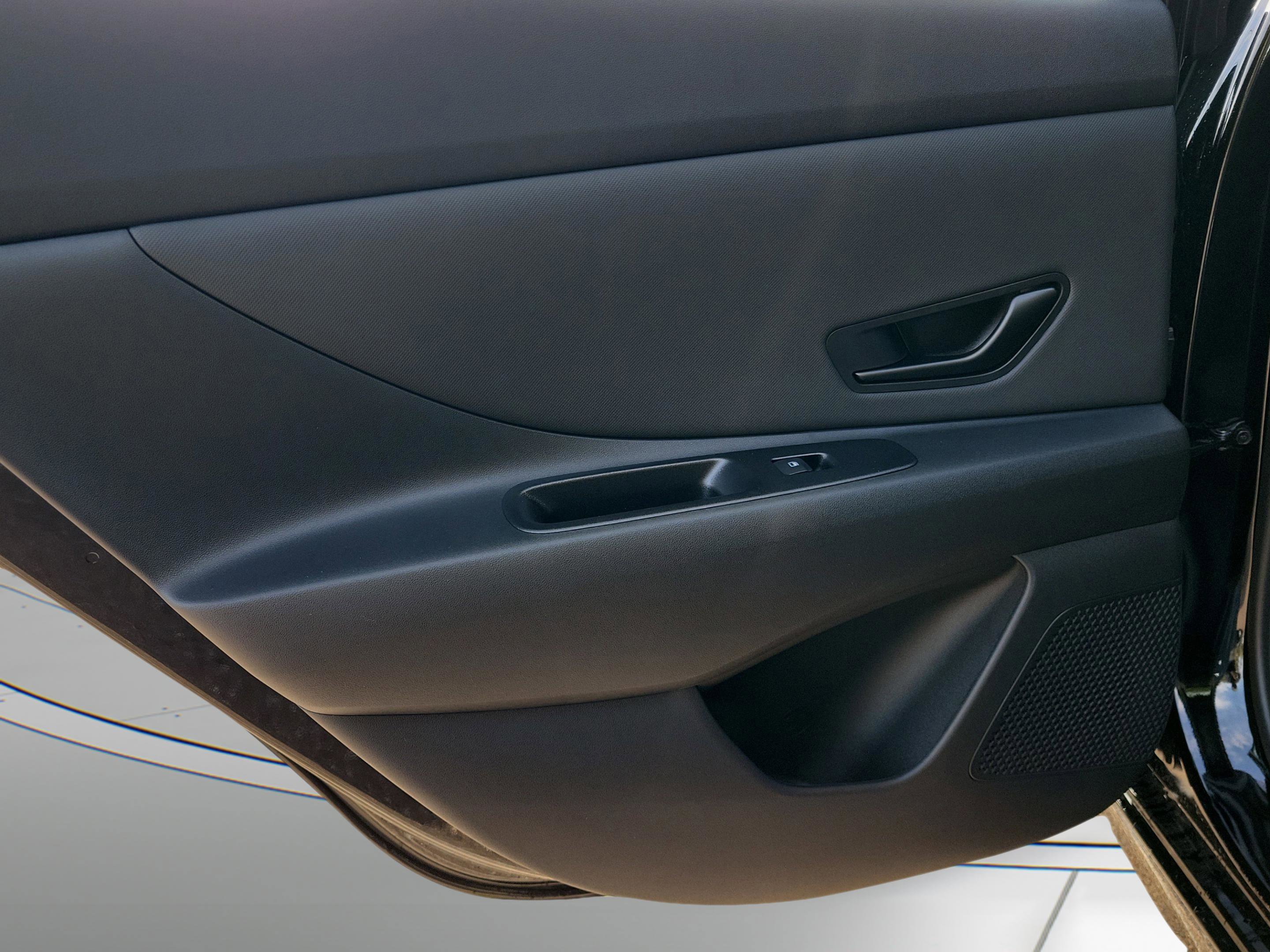 New 2026 Hyundai Elantra SEL Sport image 9