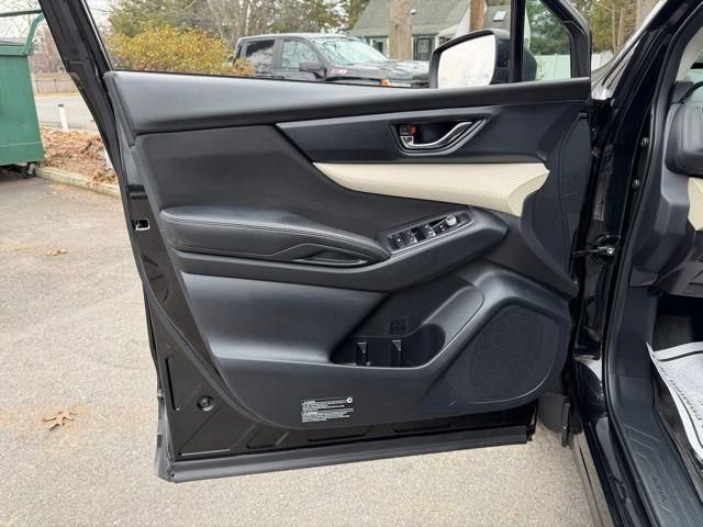 Used 2020 Subaru Ascent Premium w/ Convenience Package AWD/4WD image 32