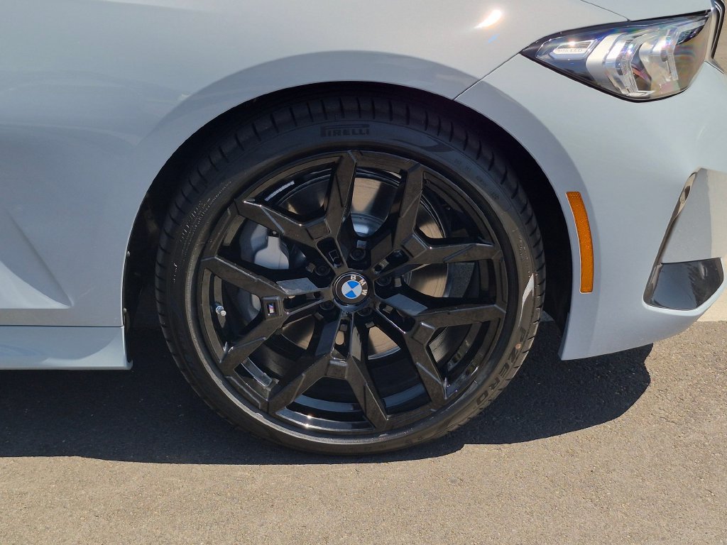 New 2026 BMW 330i Sedan w/ M Sport Package RWD image 23