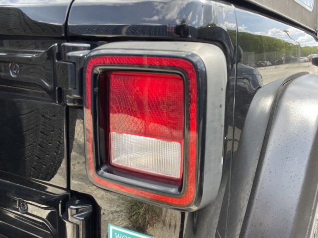 Used 2019 Jeep Wrangler Unlimited Sport AWD/4WD image 9
