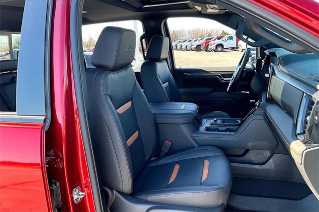 Used 2025 GMC Sierra 3500 AT4 w/ AT4 Premium Plus Package image 30