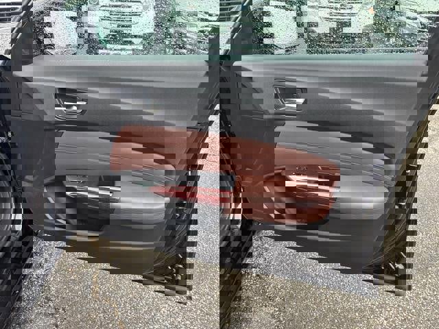 Used 2015 Acura TLX w/ Technology Package image 16