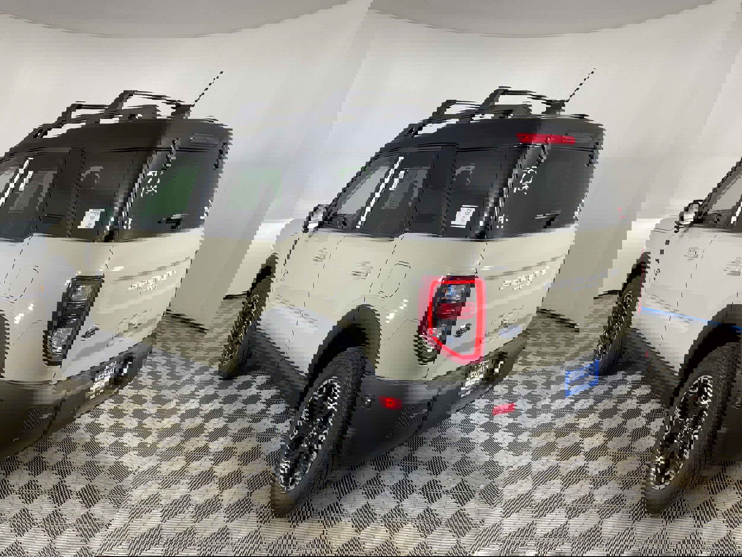 New 2025 Ford Bronco Sport Outer Banks w/ Outer Banks Tech Package+ image 5