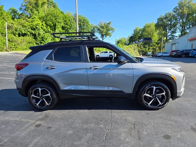 Used 2023 Chevrolet TrailBlazer RS w/ Convenience Package AWD/4WD image 9