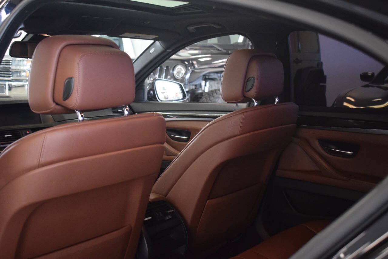 Used 2013 BMW 528i Sedan RWD image 72