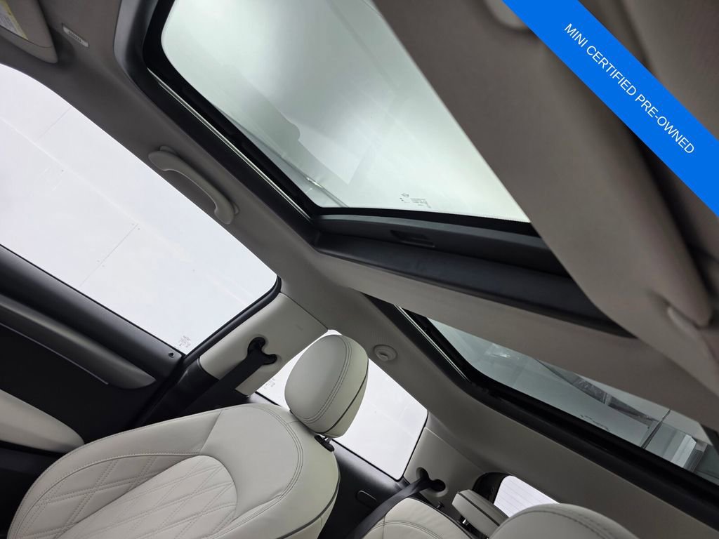 Used 2024 MINI Cooper S image 12