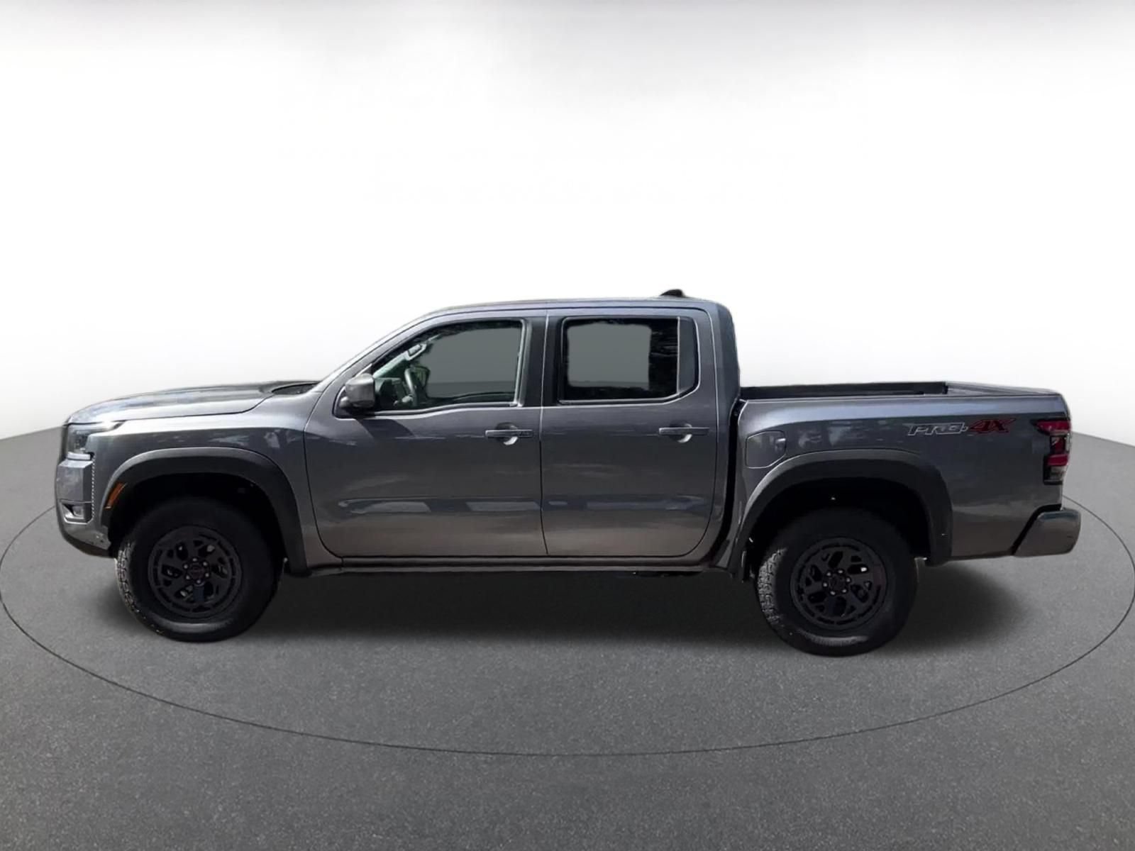 Used 2026 Nissan Frontier PRO-4X AWD/4WD image 8