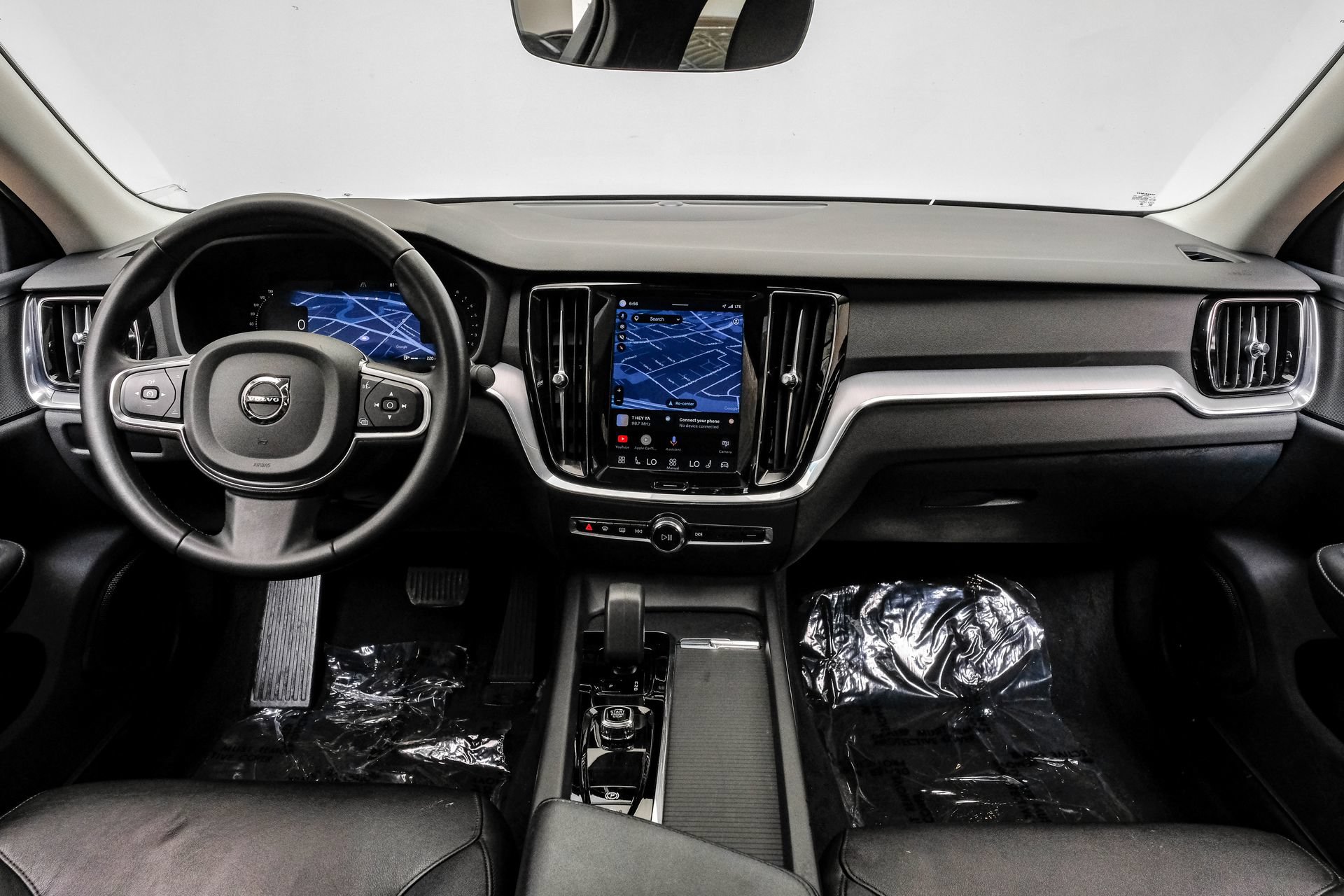 Used 2024 Volvo S60 B5 Core FWD image 19
