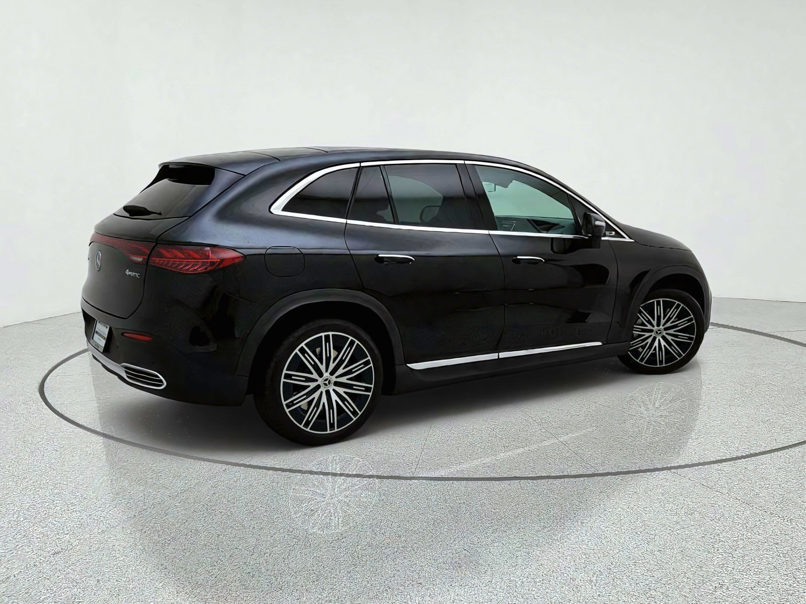 Used 2023 Mercedes-Benz EQE 500 4MATIC SUV image 8