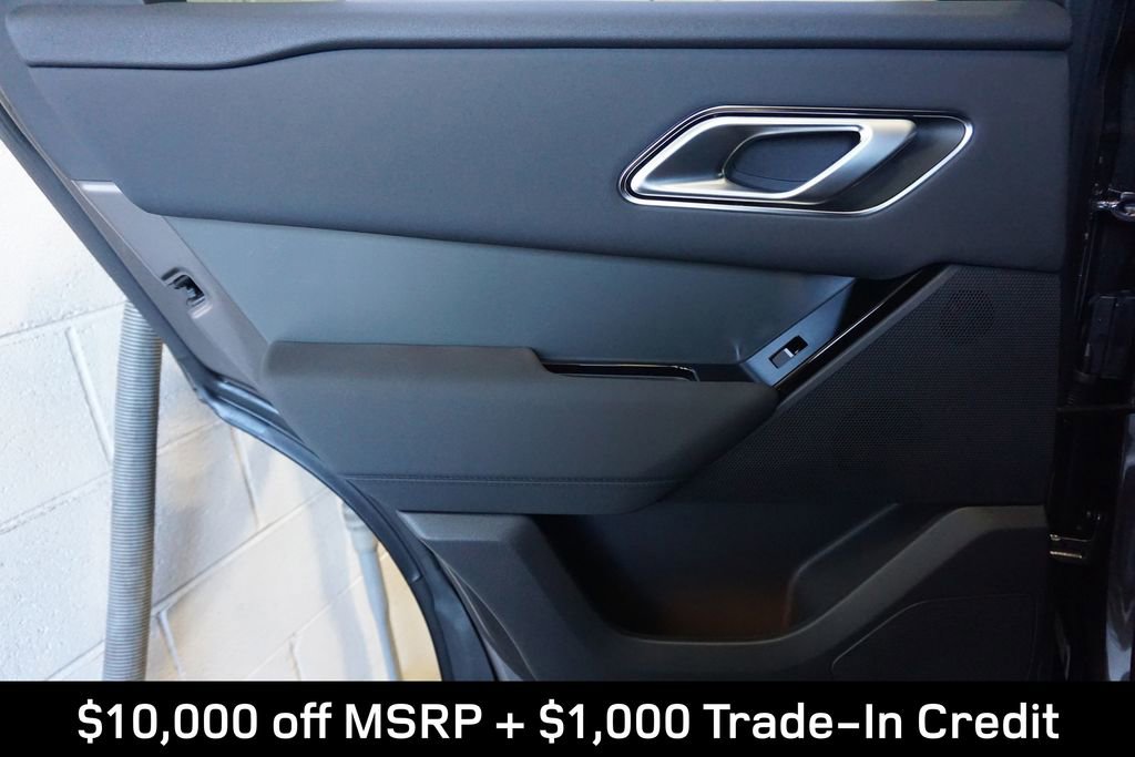 New 2025 Land Rover Range Rover Velar Dynamic SE image 27