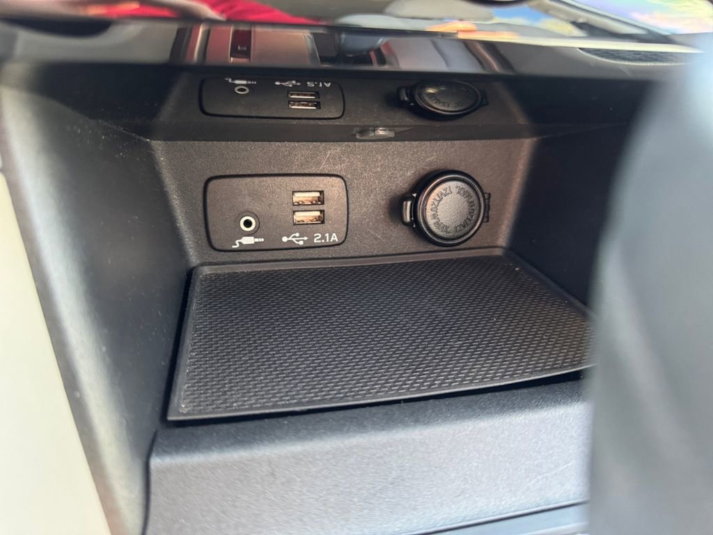 Used 2021 Subaru Forester Premium image 29