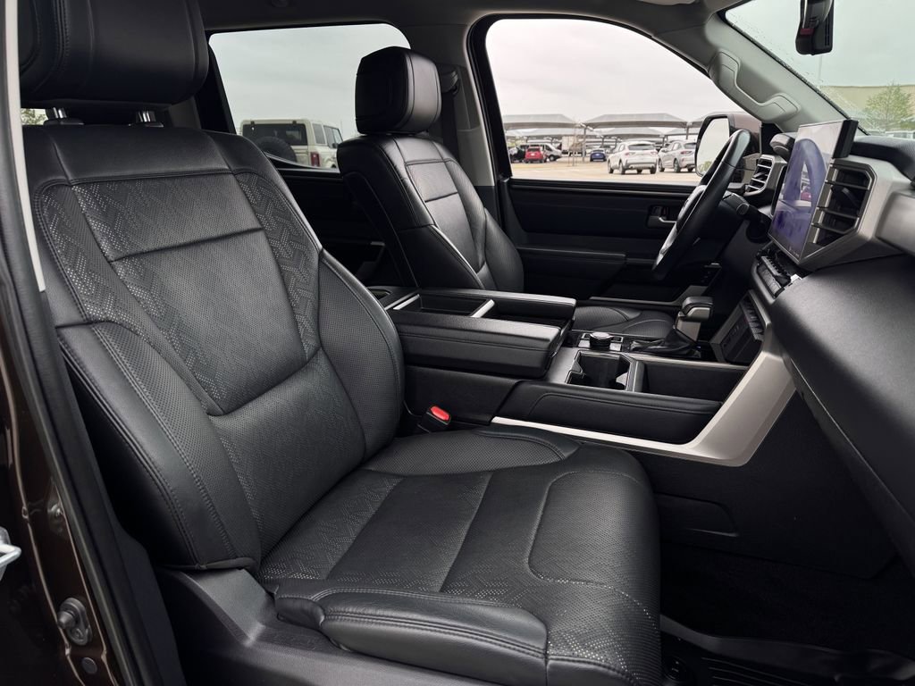 Used 2023 Toyota Tundra Limited w/ Power Package image 28