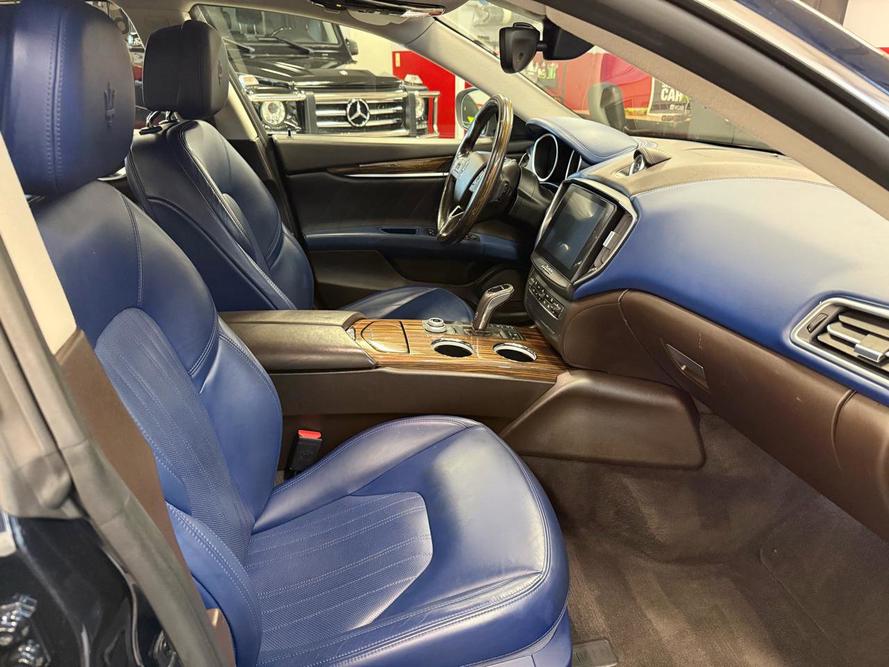 Used 2019 Maserati Ghibli S GranLusso AWD/4WD image 38