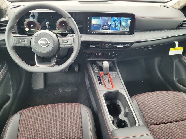 New 2026 Nissan Kicks SR w/ SR Premium Package image 7