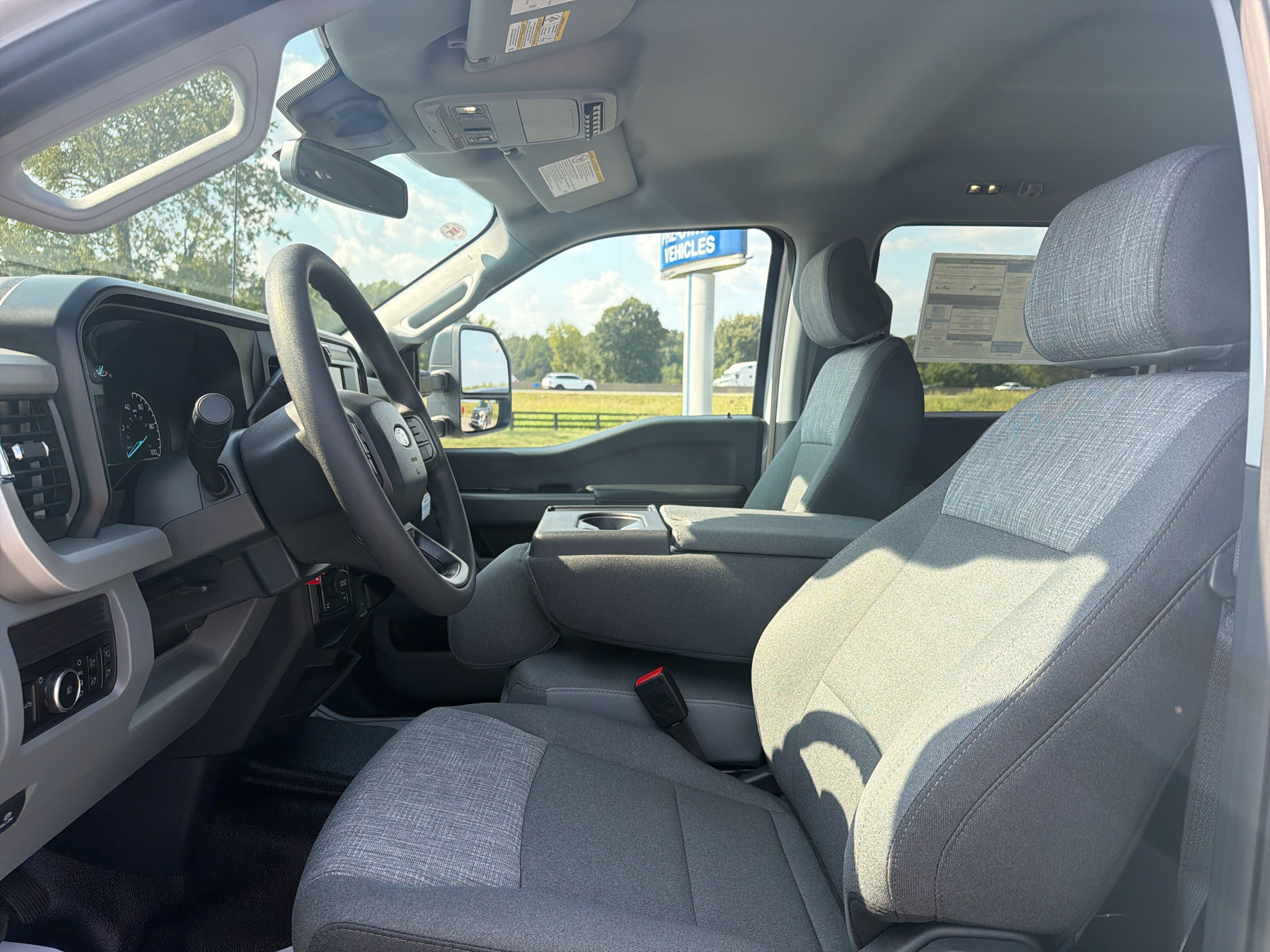 New 2027 Ford F250 XLT AWD/4WD image 10