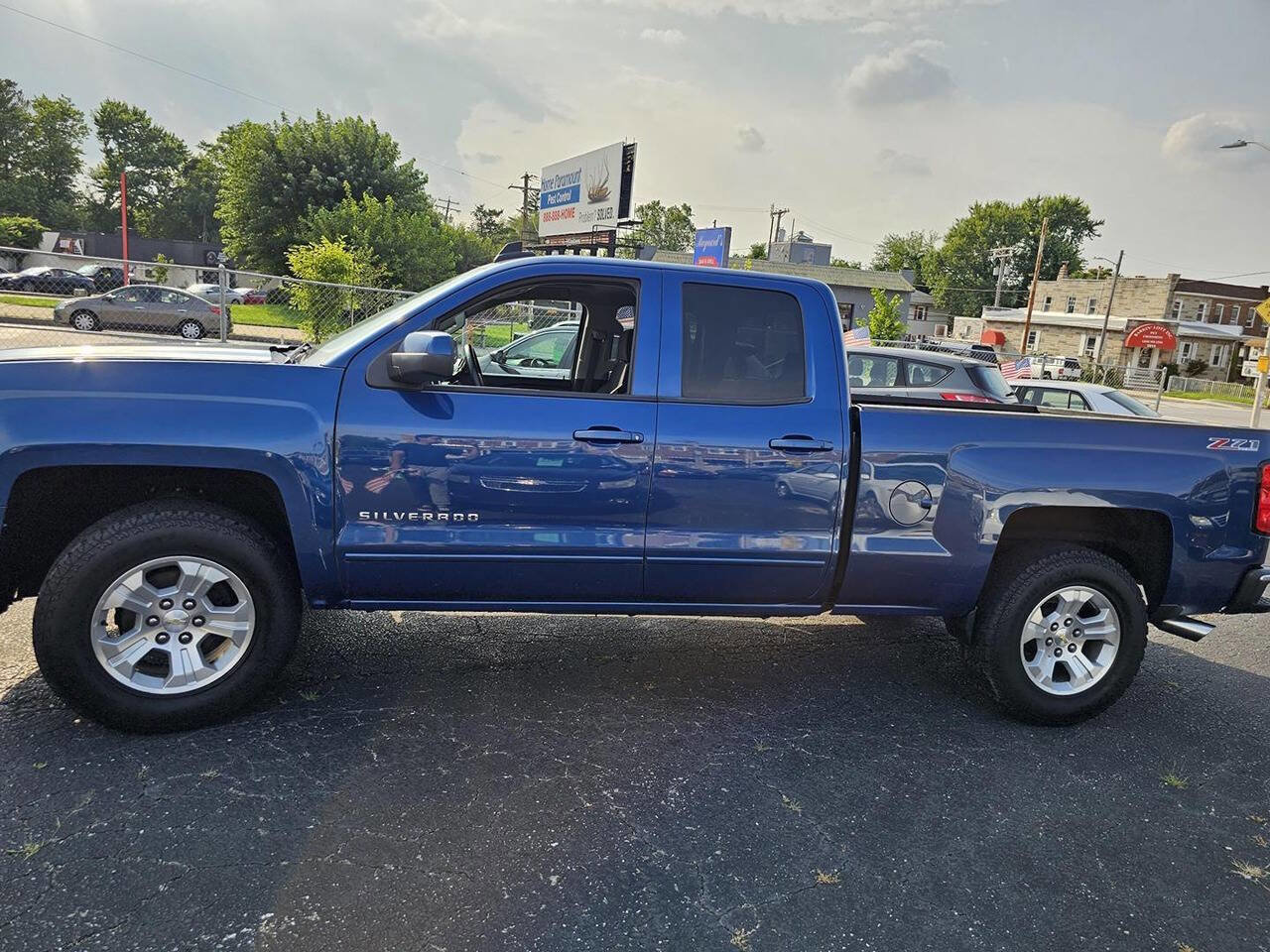 Used 2015 Chevrolet Silverado 1500 LT w/ All Star Edition image 9