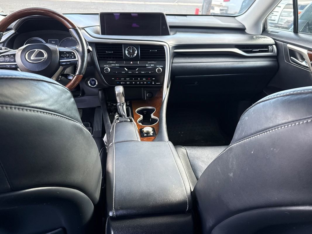 Used 2019 Lexus RX 450h AWD image 18