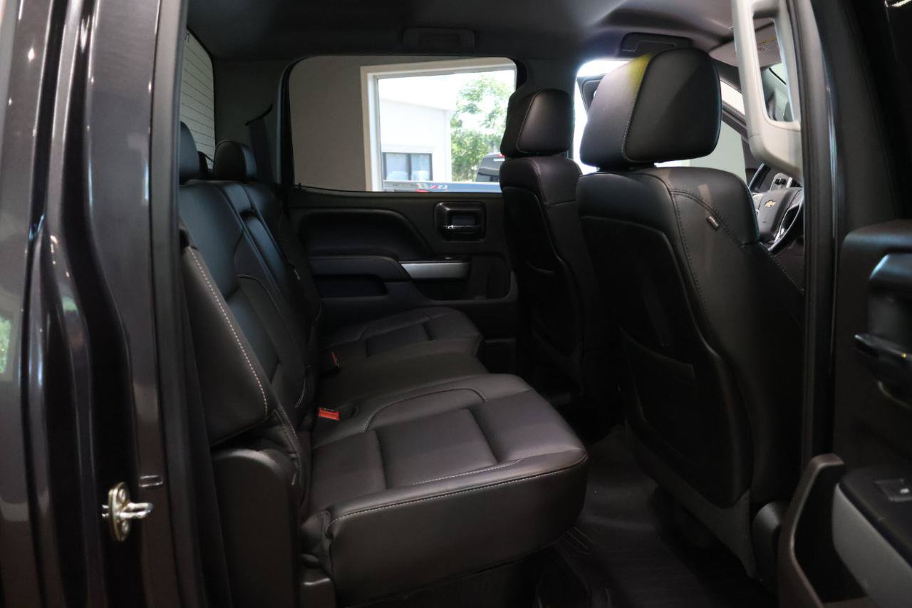 Used 2015 Chevrolet Silverado 2500 LTZ w/ Z71 Package, Off-Road AWD/4WD image 20