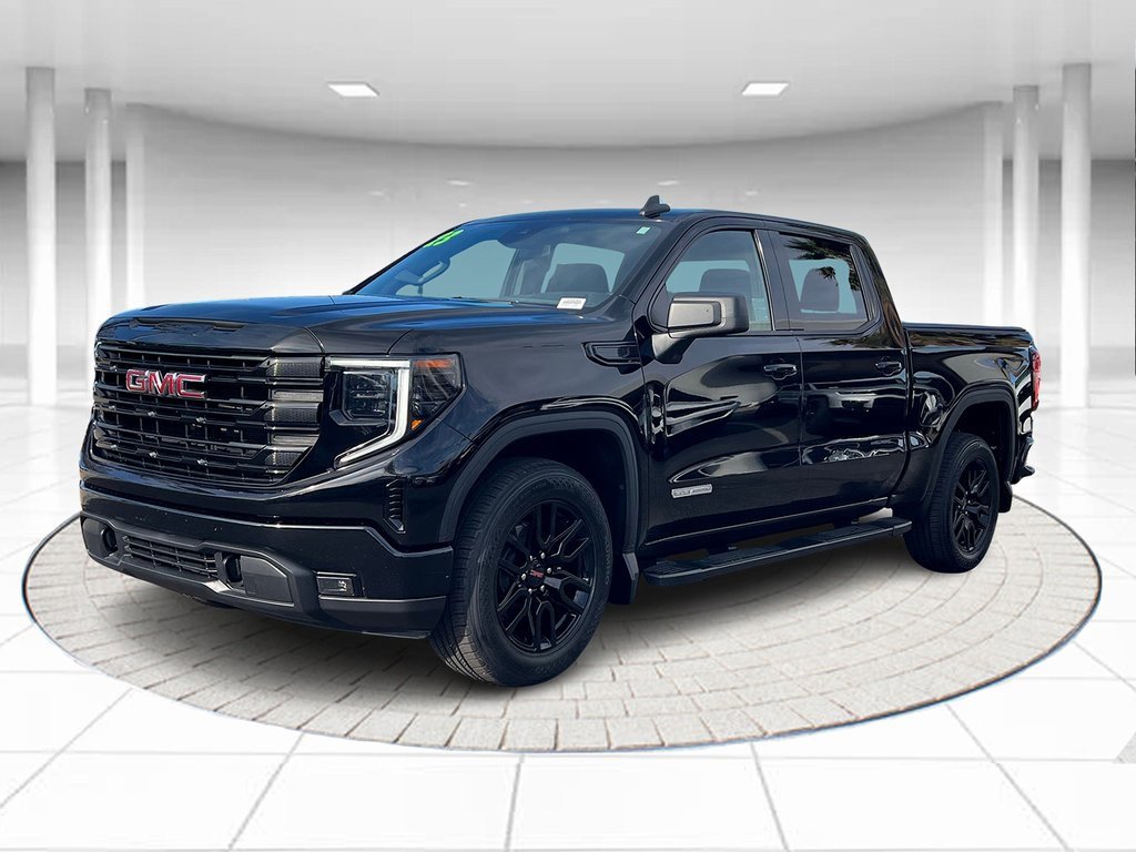 Used 2023 GMC Sierra 1500 Elevation image 1