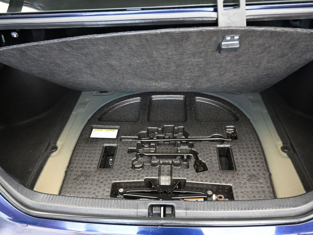 Used 2021 Toyota Camry XSE image 43