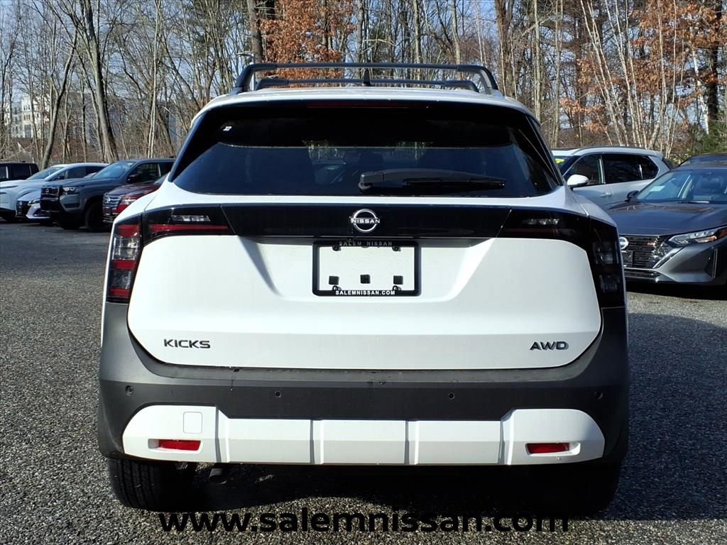New 2026 Nissan Kicks SV w/ Cold Weather Package image 5