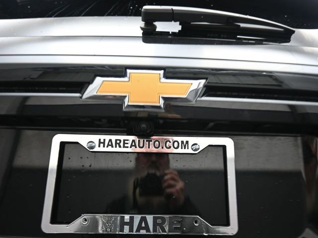 Used 2025 Chevrolet Traverse LT image 21