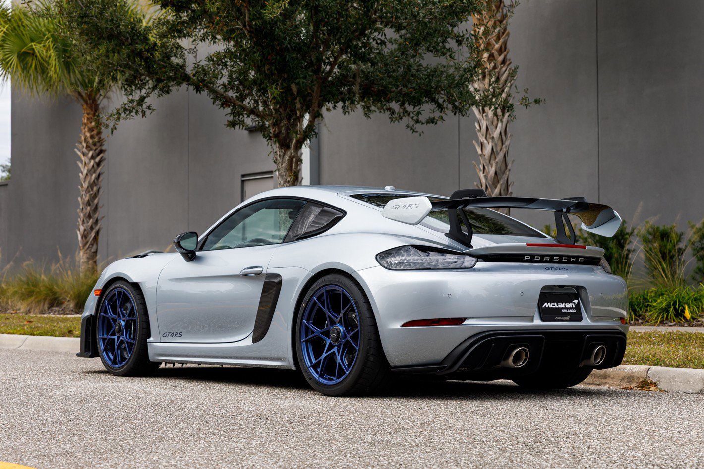 Used 2025 Porsche 718 Cayman GT4 RS image 17