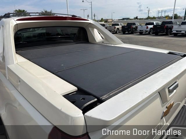 Used 2013 Chevrolet Avalanche LTZ RWD image 24