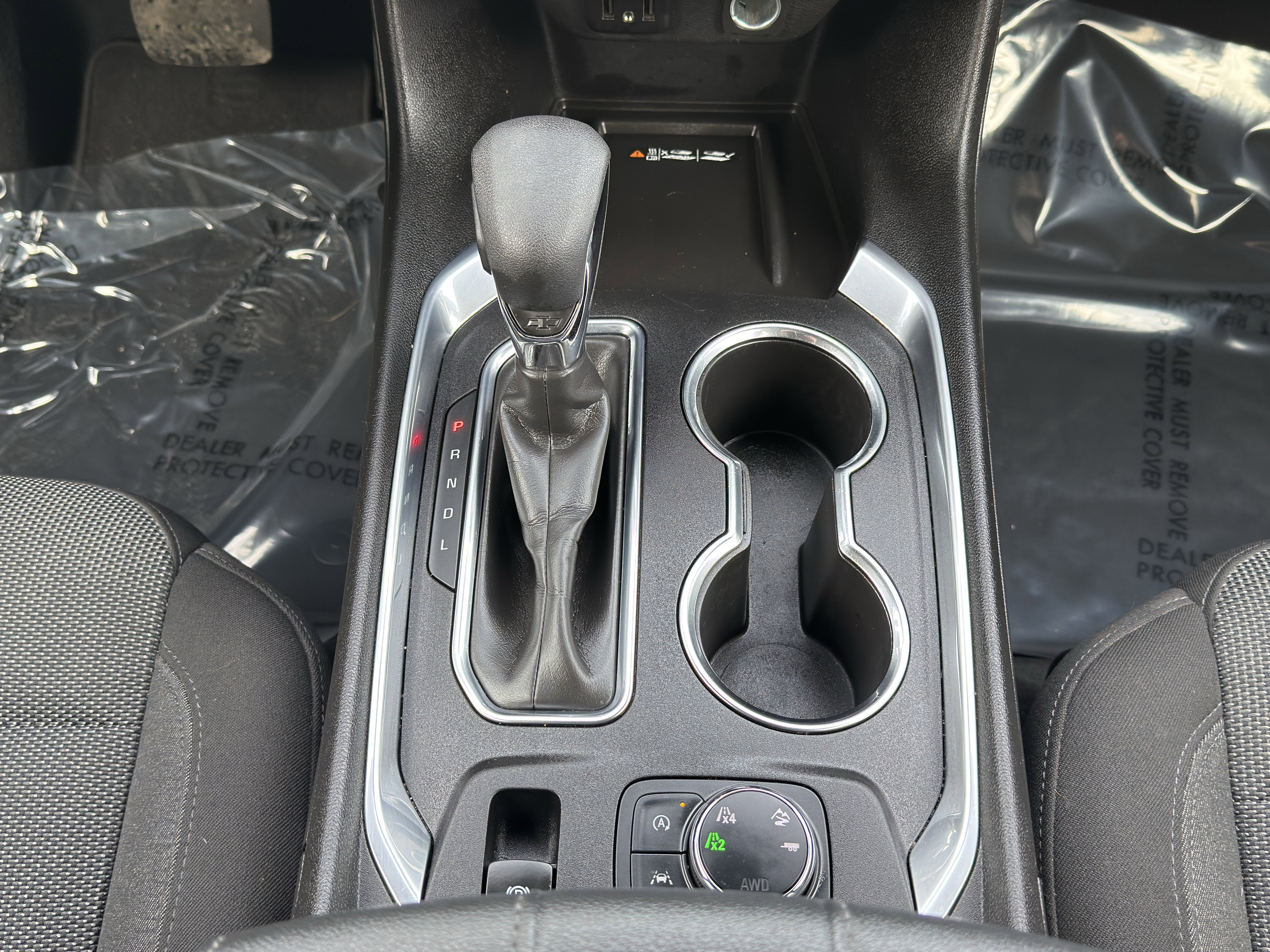 Used 2022 Chevrolet Traverse LT image 30