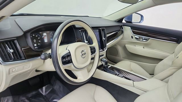 Used 2019 Volvo S90 T5 Momentum w/ Protection Package Premier image 19