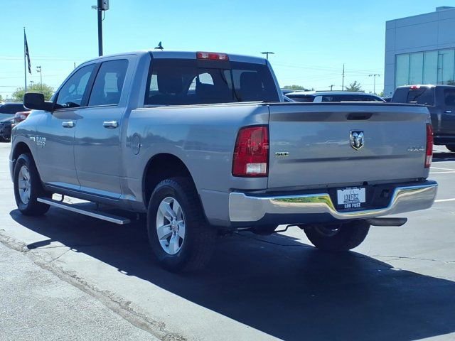 Used 2019 RAM 1500 Classic SLT w/ Luxury Group AWD/4WD image 5