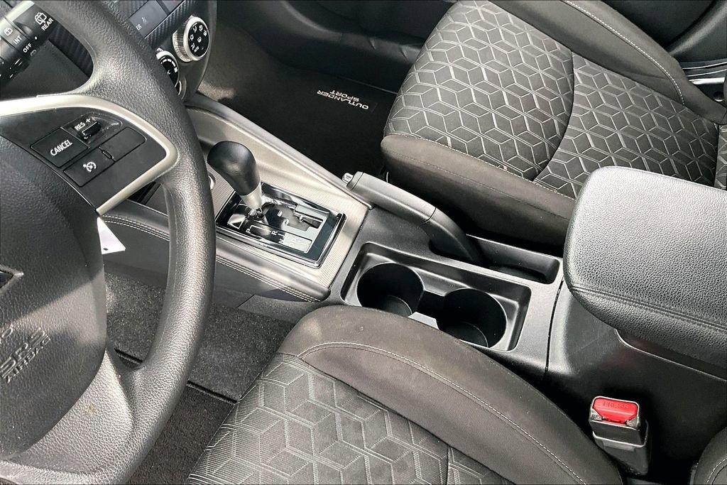 Used 2022 Mitsubishi Outlander Sport ES image 16