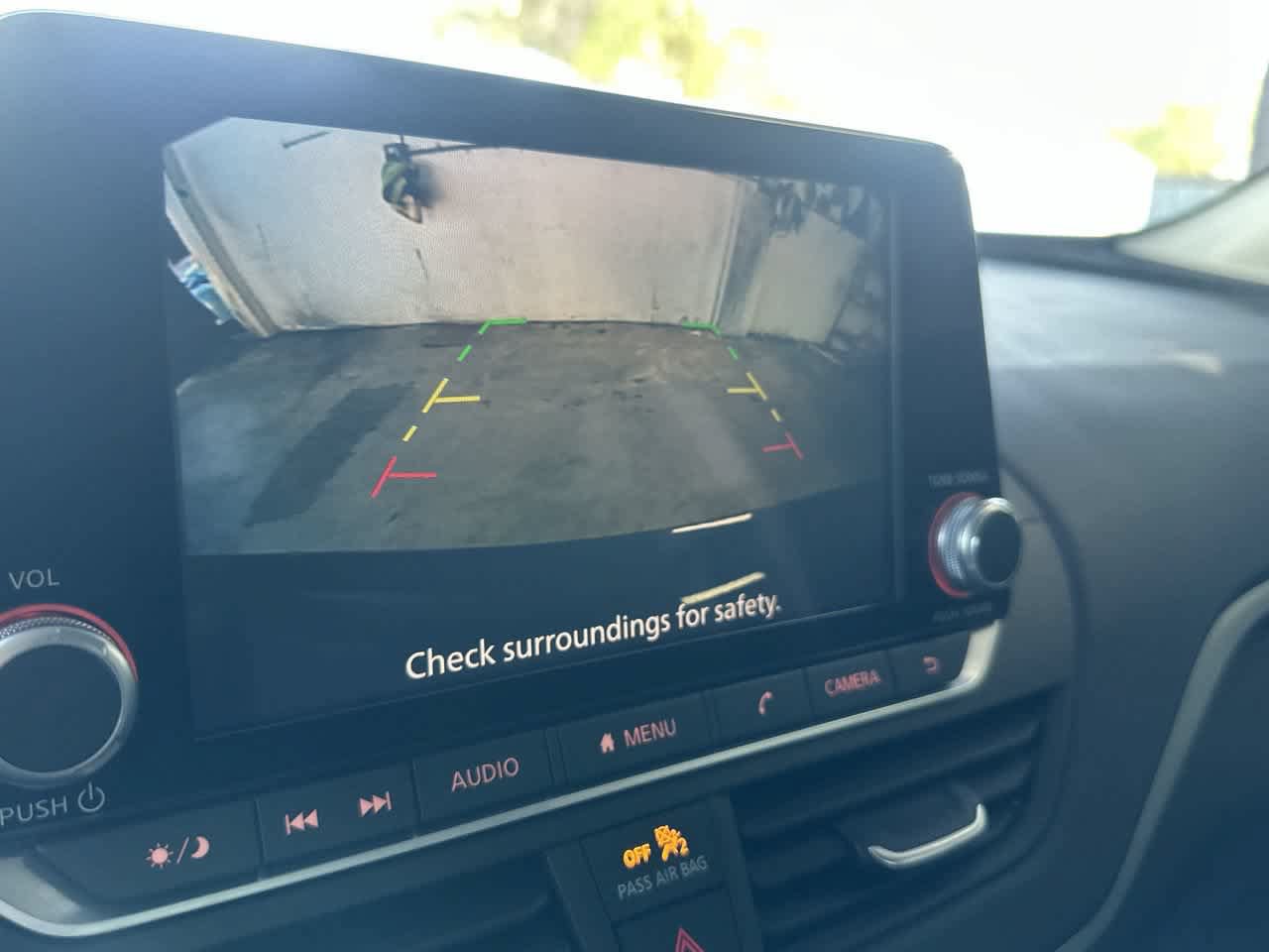 Used 2025 Nissan Altima 2.5 S FWD image 19