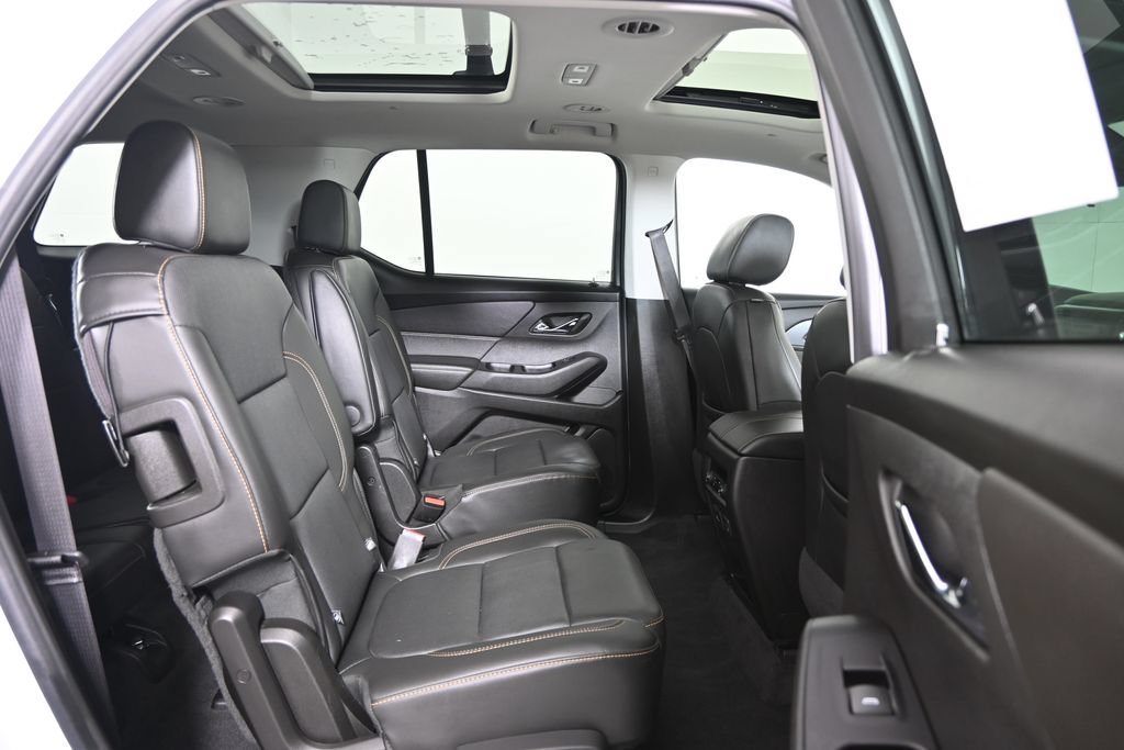 Used 2019 Chevrolet Traverse Premier w/ Redline Edition AWD/4WD image 15