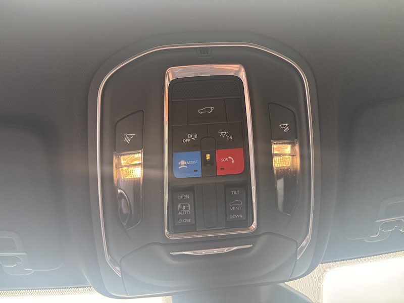 New 2026 Jeep Grand Cherokee Altitude AWD/4WD image 26