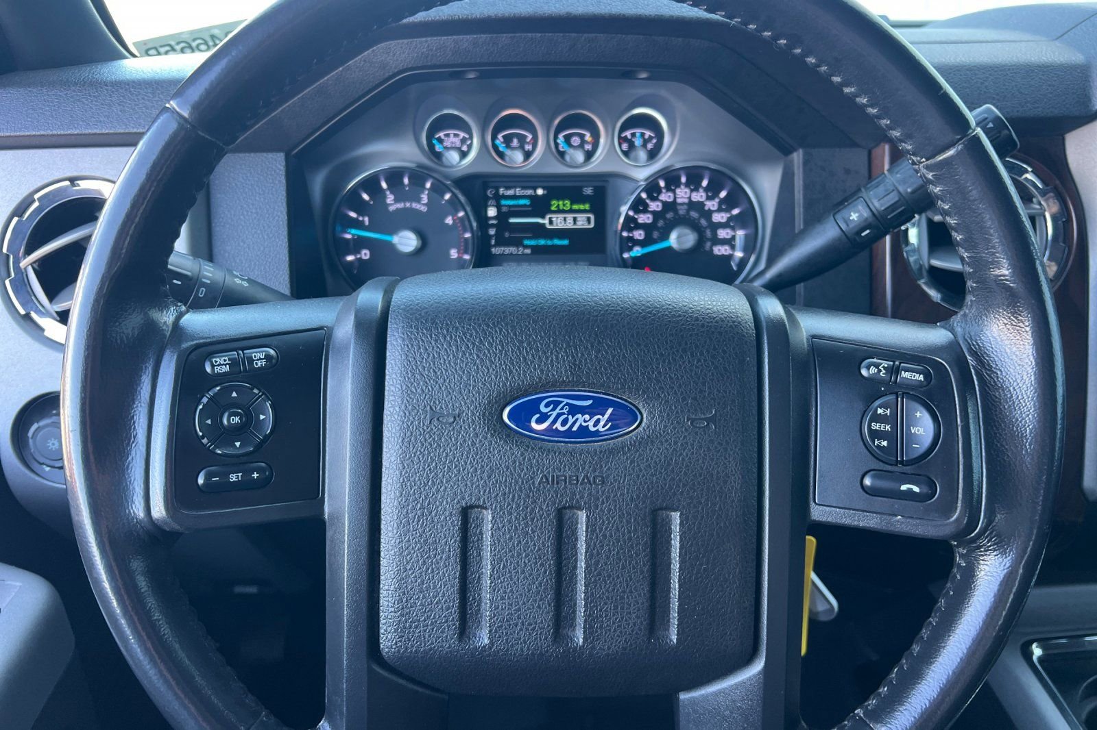 Used 2015 Ford F250 Lariat w/ Lariat Interior Package AWD/4WD image 21