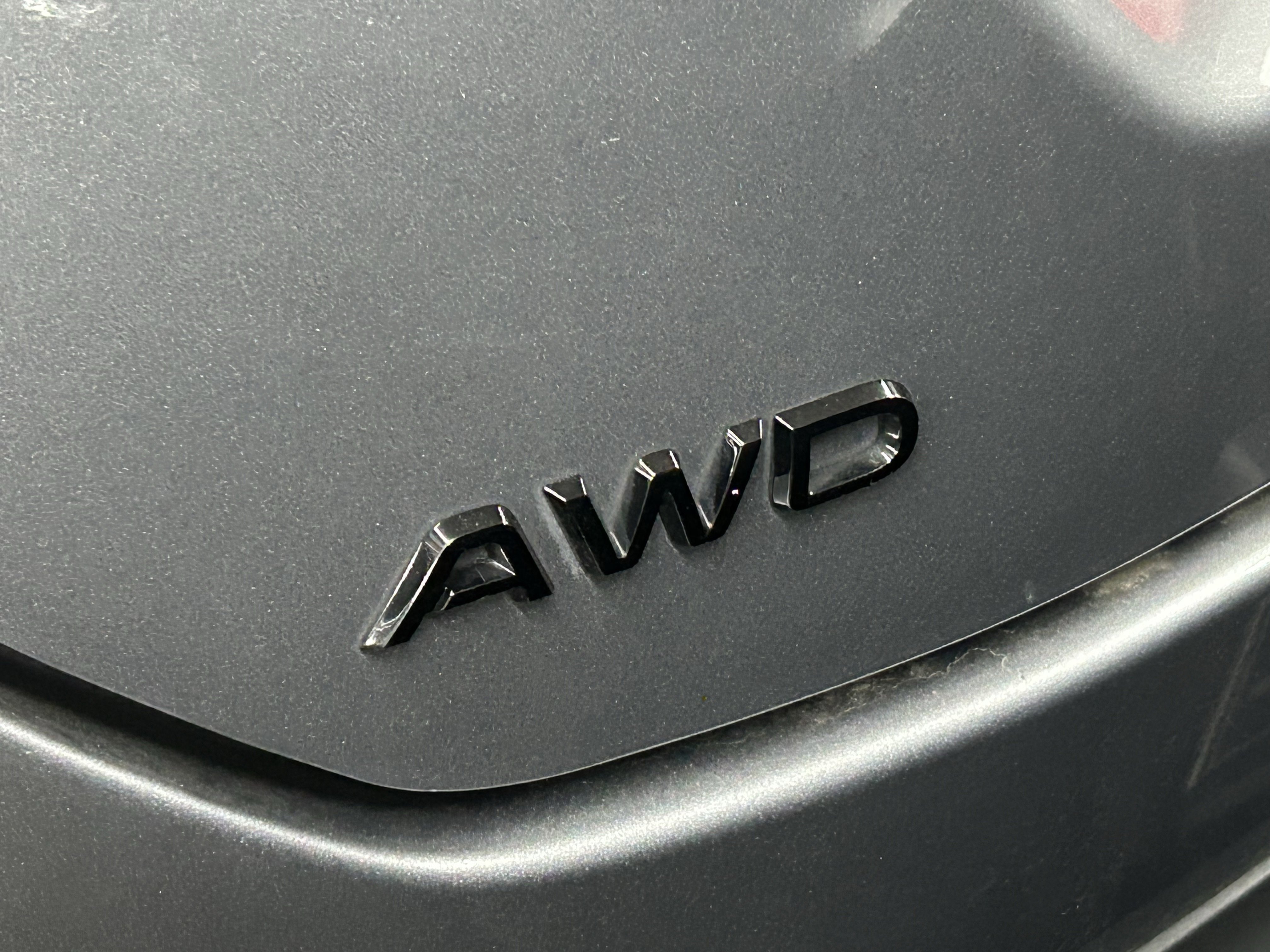 Certified 2023 Honda Pilot Sport image 3